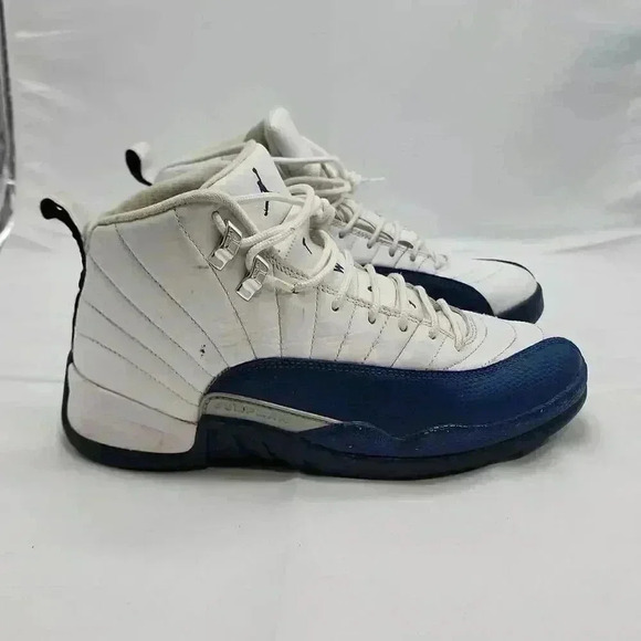 Air Jordan Men's Leather 12 Retro French Blue 2016 Sneaker Shoes White Size 7.5 - Picture 1 of 10